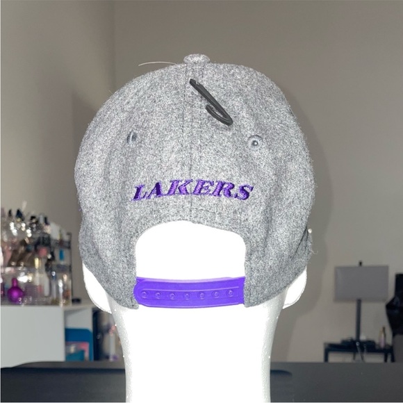 SOLDNWT NBA ultra game Los Angeles lakers cap - Picture 5 of 11